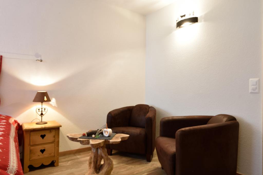 Hotel Les Melezes Haudères Δωμάτιο φωτογραφία