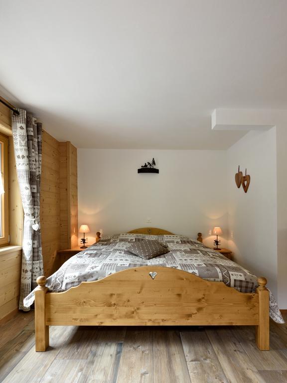 Hotel Les Melezes Haudères Δωμάτιο φωτογραφία