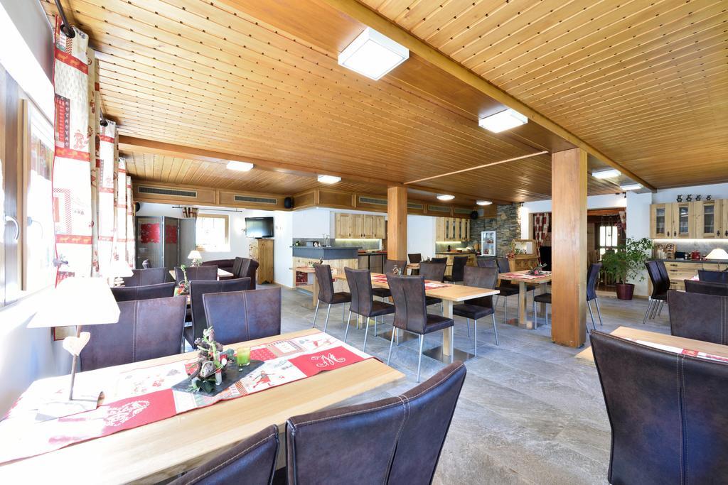 Hotel Les Melezes Haudères Εξωτερικό φωτογραφία